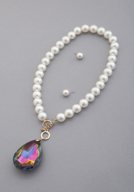 Women's Crystal Teardrop Pendant Beaded Necklace
