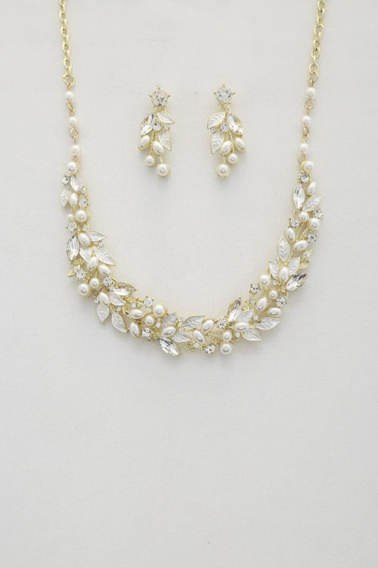 Women's Leaf Pattern Pearl Crystal Necklace